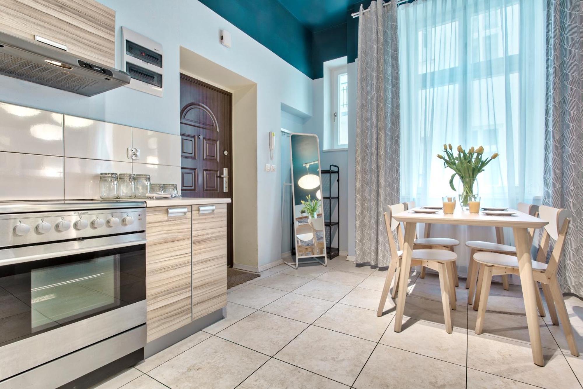 Tyzenhauz Apartments Zygmunta Augusta Street Краків Екстер'єр фото